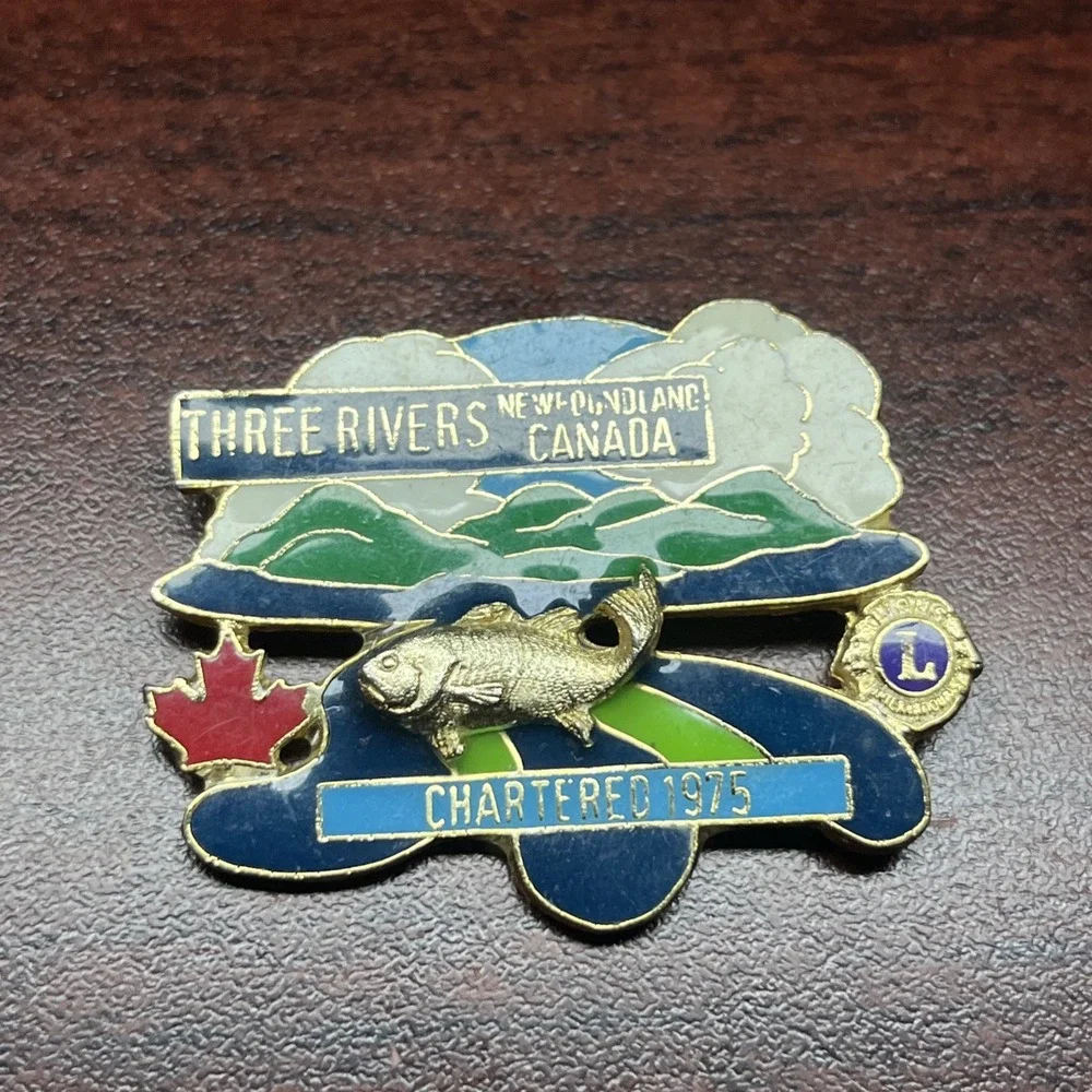 Lions Club‎ Three Rivers Newfoundland Canada Lapel Hat Pin